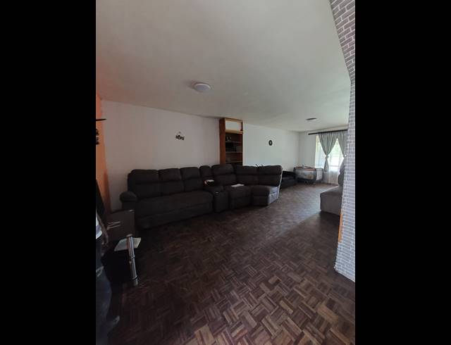 2 BEDROOM TOWNHOUSE FOR SALE IN BRAKPAN CENTRAL